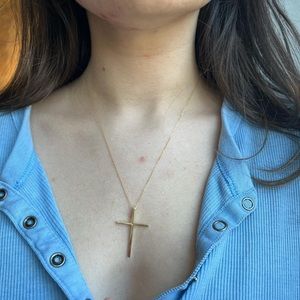 14k gold dainty beautiful cross necklace